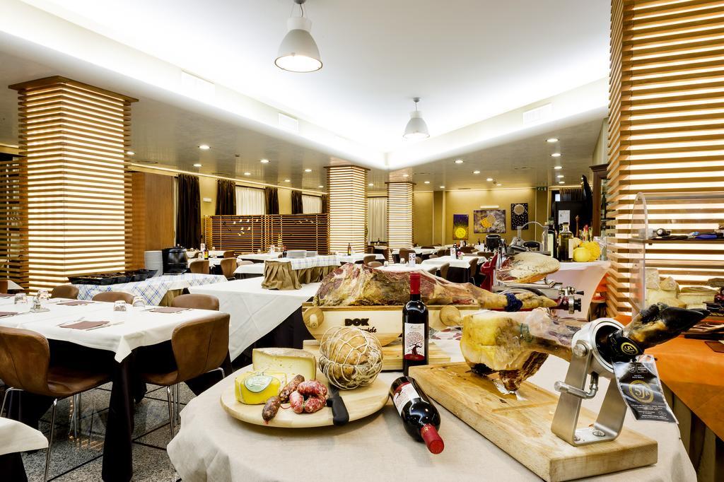 Hotel Ristorante Dragonara San Giovanni Teatino Esterno foto